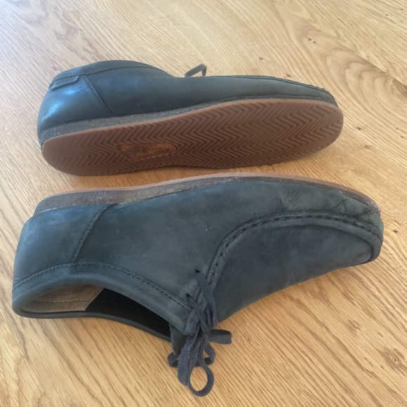 Clarks Wallabee Run shoes in Black, 9.5M - Picture 3 of 3